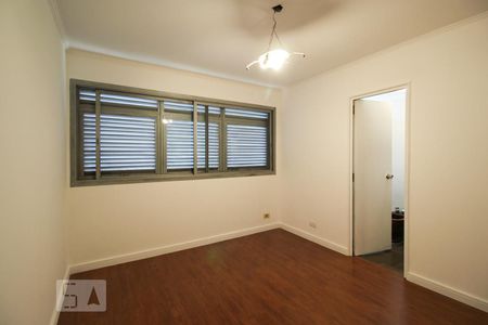 Suíte  de apartamento para alugar com 2 quartos, 100m² em Itaim Bibi, São Paulo