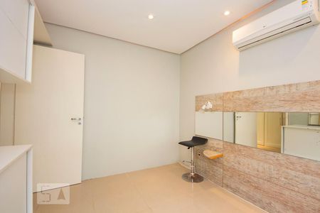 Quarto de apartamento para alugar com 1 quarto, 42m² em Petrópolis, Porto Alegre