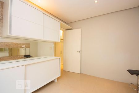 Quarto de apartamento para alugar com 1 quarto, 42m² em Petrópolis, Porto Alegre