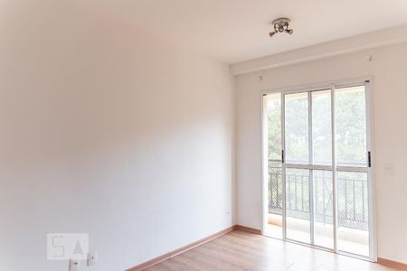 Sala de apartamento à venda com 2 quartos, 60m² em Vila Curuçá, Santo André