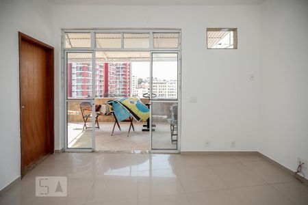 Sala de apartamento para alugar com 1 quarto, 56m² em Méier, Rio de Janeiro