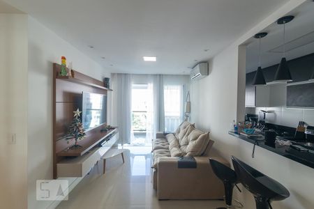 Sala de apartamento à venda com 2 quartos, 70m² em Recreio dos Bandeirantes, Rio de Janeiro