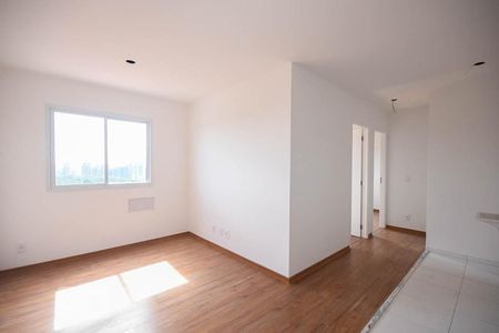 Sala de apartamento para alugar com 2 quartos, 40m² em Paraíso do Morumbi, São Paulo