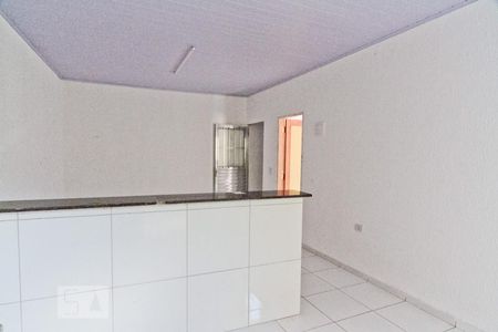 Cozinha de casa de condomínio para alugar com 1 quarto, 50m² em Vila Celeste, São Paulo