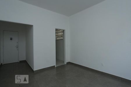 Sala de apartamento para alugar com 1 quarto, 50m² em Copacabana, Rio de Janeiro