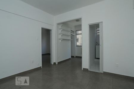 Quarto de apartamento para alugar com 1 quarto, 50m² em Copacabana, Rio de Janeiro