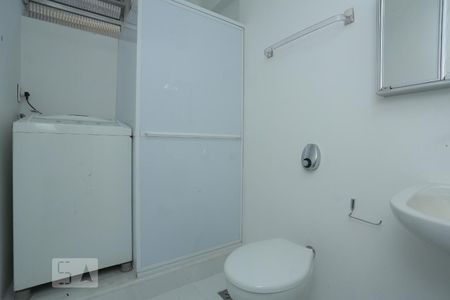 Banheiro de apartamento para alugar com 1 quarto, 50m² em Copacabana, Rio de Janeiro