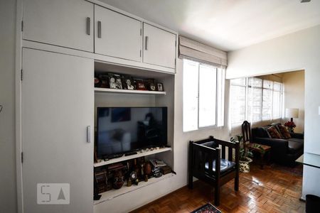Sala de tv - quarto extra reversível de apartamento à venda com 2 quartos, 100m² em Jardim Paulista, São Paulo