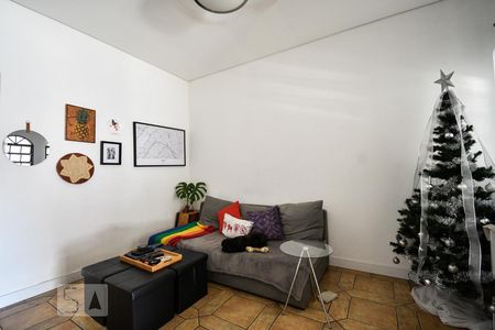 Sala de casa para alugar com 3 quartos, 240m² em Jardim das Bandeiras, São Paulo