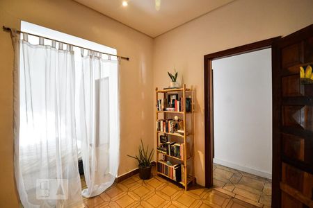 Quarto 2 de casa à venda com 3 quartos, 240m² em Jardim das Bandeiras, São Paulo