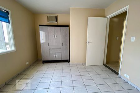 Quarto 01 de casa para alugar com 2 quartos, 80m² em Vila Azevedo, São Paulo