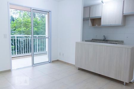 Sala de apartamento para alugar com 2 quartos, 62m² em Jardim Celeste, São Paulo