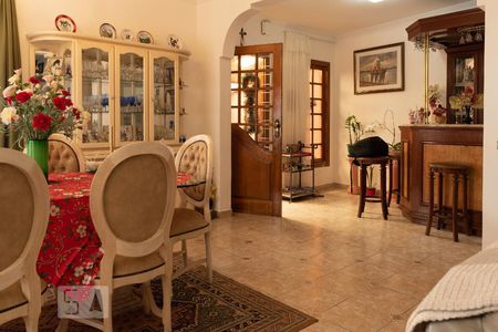 Sala de casa à venda com 3 quartos, 240m² em Jabaquara, São Paulo