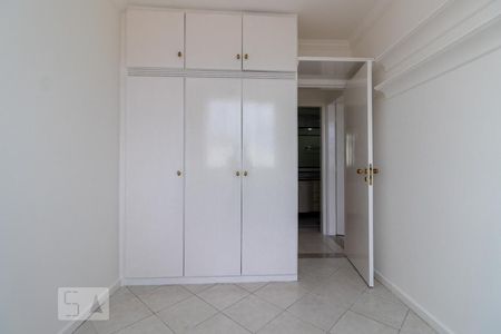 Quarto 1 de apartamento para alugar com 2 quartos, 70m² em Guará I, Brasília