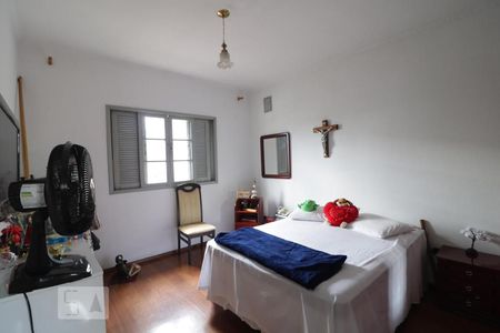 Dormitório 1 de casa à venda com 3 quartos, 120m² em Vila Ivone, São Paulo