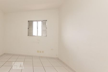Quarto 2 de apartamento para alugar com 2 quartos, 48m² em Vila Fátima, São Paulo