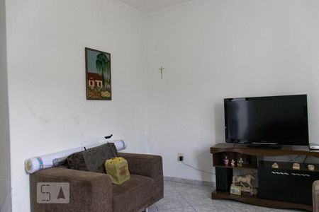 Sala de casa à venda com 4 quartos, 230m² em Jardim Stella, Santo André