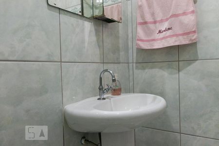 Banheiro da Suíte 1 de casa à venda com 4 quartos, 230m² em Jardim Stella, Santo André