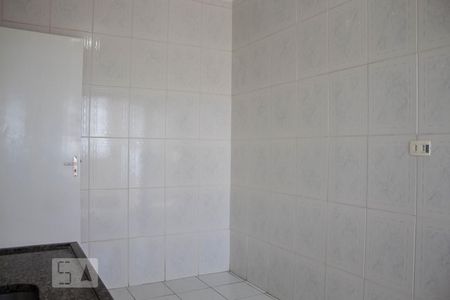 Cozinha de apartamento para alugar com 2 quartos, 68m² em Penha de França, São Paulo