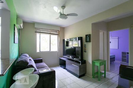 Sala de apartamento à venda com 1 quarto, 40m² em Camaquã, Porto Alegre