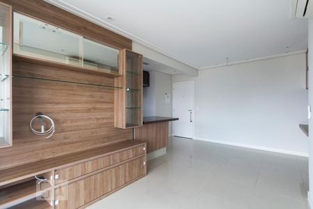 Sala de apartamento para alugar com 2 quartos, 64m² em Vila Alexandria, São Paulo