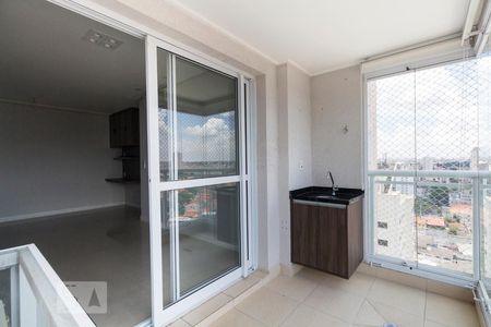 varanda de apartamento para alugar com 2 quartos, 64m² em Vila Alexandria, São Paulo