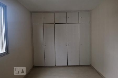 Quarto de apartamento para alugar com 2 quartos, 70m² em Real Parque, São Paulo