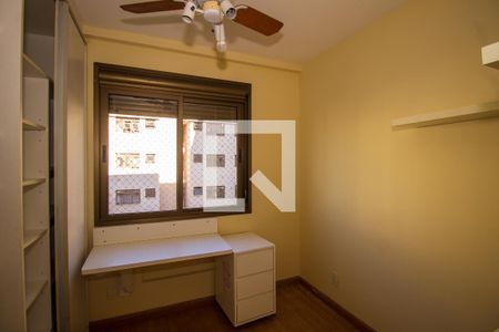 Escritório de apartamento à venda com 3 quartos, 80m² em Santana, Porto Alegre