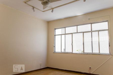 Sala de apartamento à venda com 2 quartos, 86m² em Tauá, Rio de Janeiro