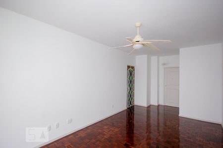 Sala de apartamento para alugar com 2 quartos, 83m² em Copacabana, Rio de Janeiro