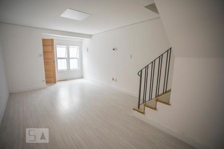 Sala de casa à venda com 3 quartos, 110m² em Jardim Oriental, São Paulo