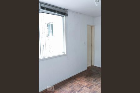 Sala/Quarto de kitnet/studio para alugar com 1 quarto, 29m² em Cidade Baixa, Porto Alegre