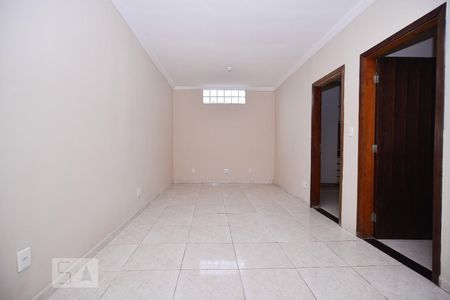 Sala de casa para alugar com 2 quartos, 300m² em Juliana, Belo Horizonte