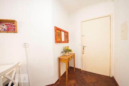 Sala de apartamento para alugar com 2 quartos, 45m² em Petrópolis, Porto Alegre