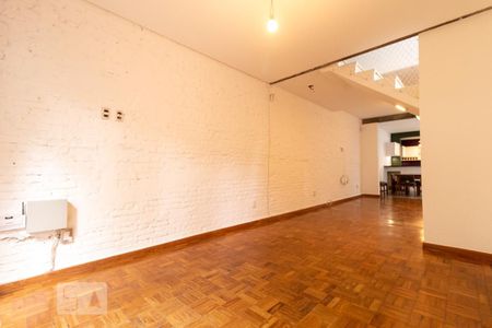 Sala de casa para alugar com 3 quartos, 220m² em Jardim Paulistano, São Paulo