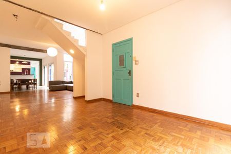 Sala de casa para alugar com 3 quartos, 220m² em Jardim Paulistano, São Paulo