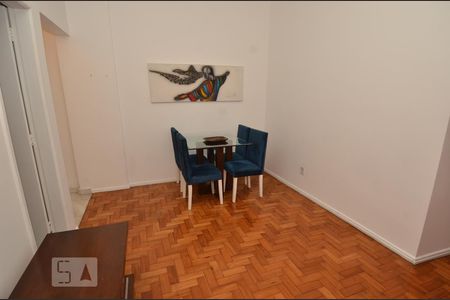 Apartamento à venda com 50m², 1 quarto e sem vagaSala