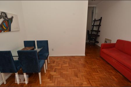 Apartamento à venda com 50m², 1 quarto e sem vagaSala