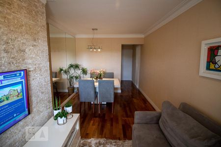 Apartamento à venda com 67m², 2 quartos e 2 vagasSala