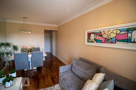 Apartamento à venda com 67m², 2 quartos e 2 vagasSala