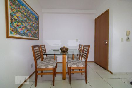 Sala de apartamento à venda com 3 quartos, 67m² em Irajá, Rio de Janeiro