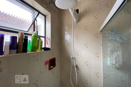 Chuveiro de casa à venda com 3 quartos, 150m² em Jardim Monte Kemel, São Paulo