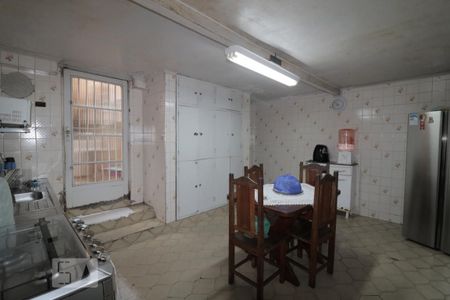 Cozinha de casa à venda com 3 quartos, 150m² em Vila Invernada, São Paulo