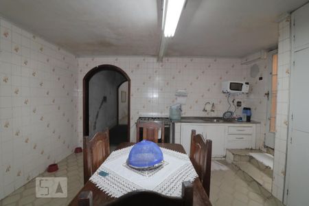 Cozinha de casa à venda com 3 quartos, 150m² em Vila Invernada, São Paulo