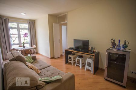 Sala de apartamento para alugar com 2 quartos, 63m² em Vila Santa Catarina, São Paulo