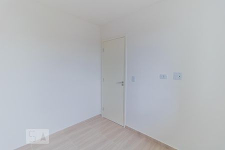 Quarto 1 de kitnet/studio para alugar com 2 quartos, 40m² em Vila Nhocune, São Paulo