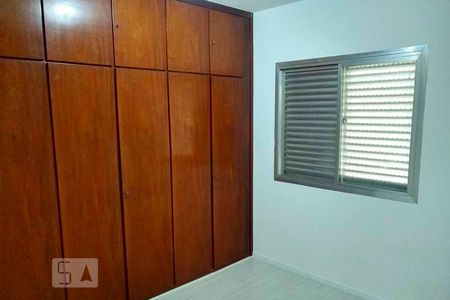 Dormitório 2 de apartamento à venda com 2 quartos, 65m² em Taboão, São Bernardo do Campo
