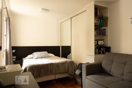 Quarto/Sala de kitnet/studio para alugar com 1 quarto, 48m² em Vila Olímpia, São Paulo