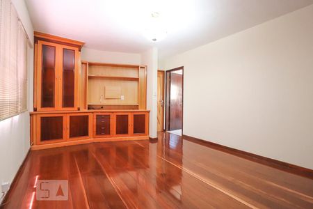 Sala de apartamento para alugar com 3 quartos, 88m² em Setor Bueno, Goiânia