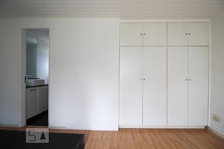 Suíte  de apartamento à venda com 1 quarto, 61m² em Itaim Bibi, São Paulo